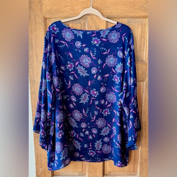 Belle by Kim Gravel Flutter Sleeve Floral Blouse - Size 3X - Picture 9 of 15
